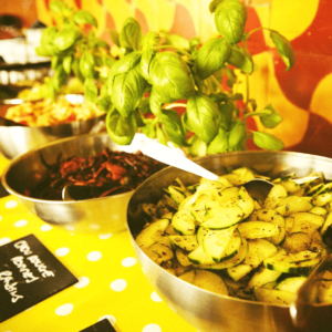 buffet vegetarien coloré traiteur participatif catering